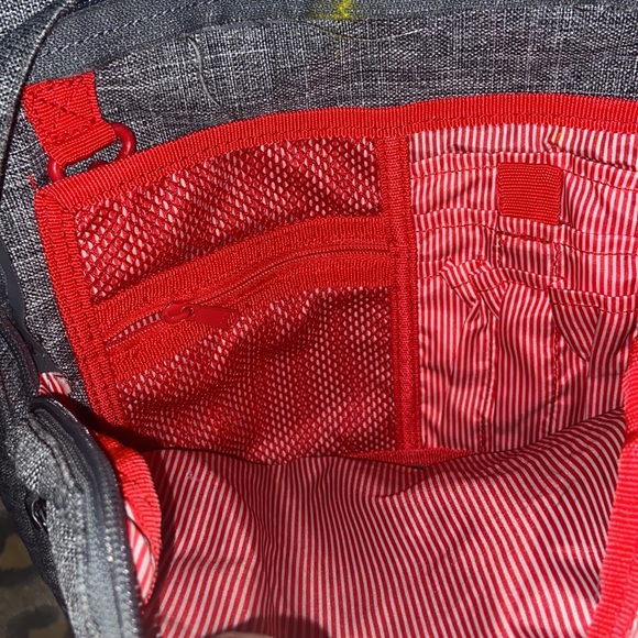 Herschel grey backpack - Picture 6 of 12